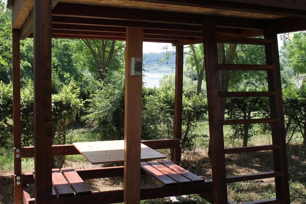 Villa Il Castoro Di Martignano Anguillara Sabazia Exterior foto