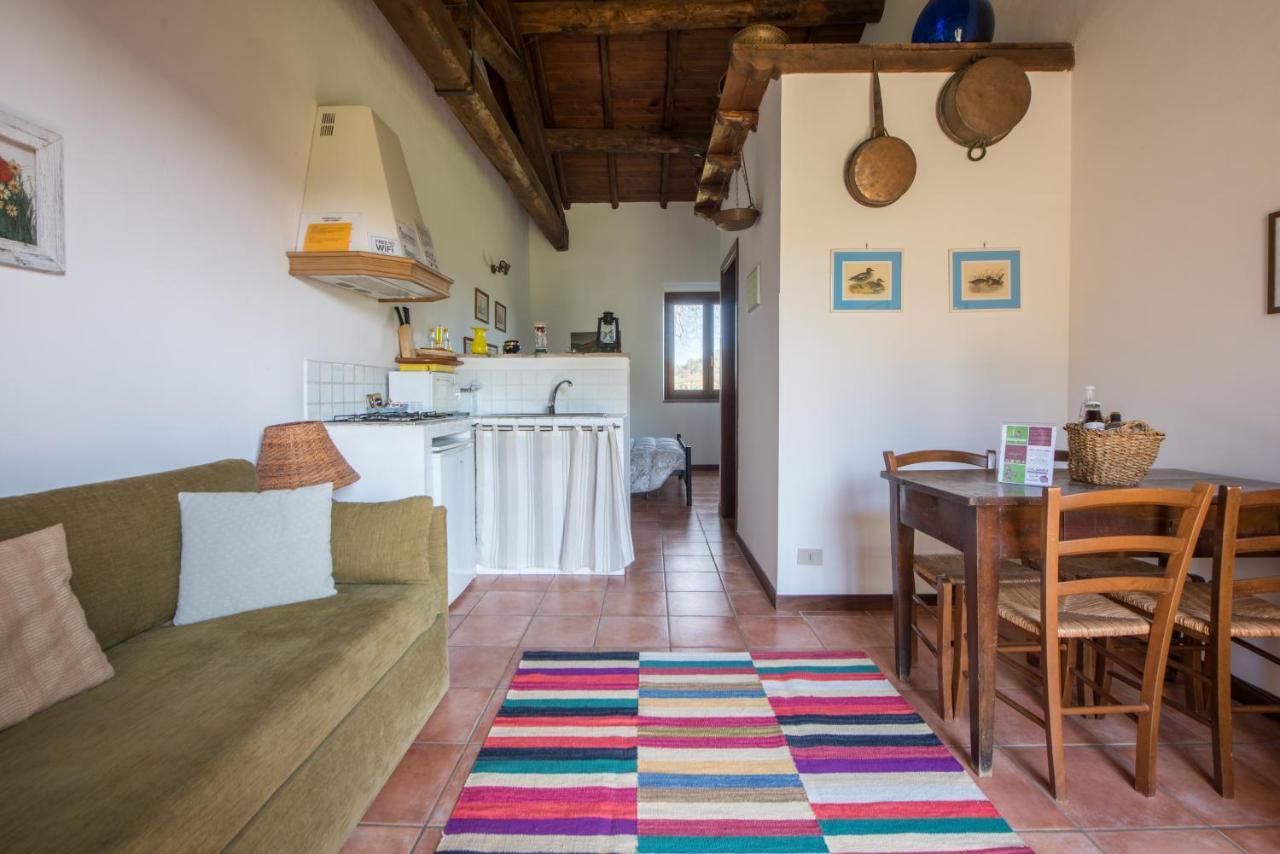 Villa Il Castoro Di Martignano Anguillara Sabazia Exterior foto