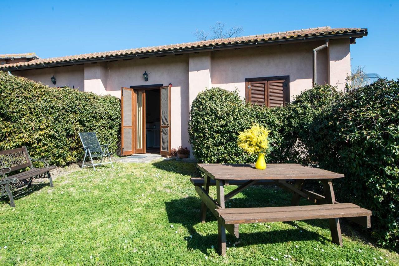 Villa Il Castoro Di Martignano Anguillara Sabazia Exterior foto